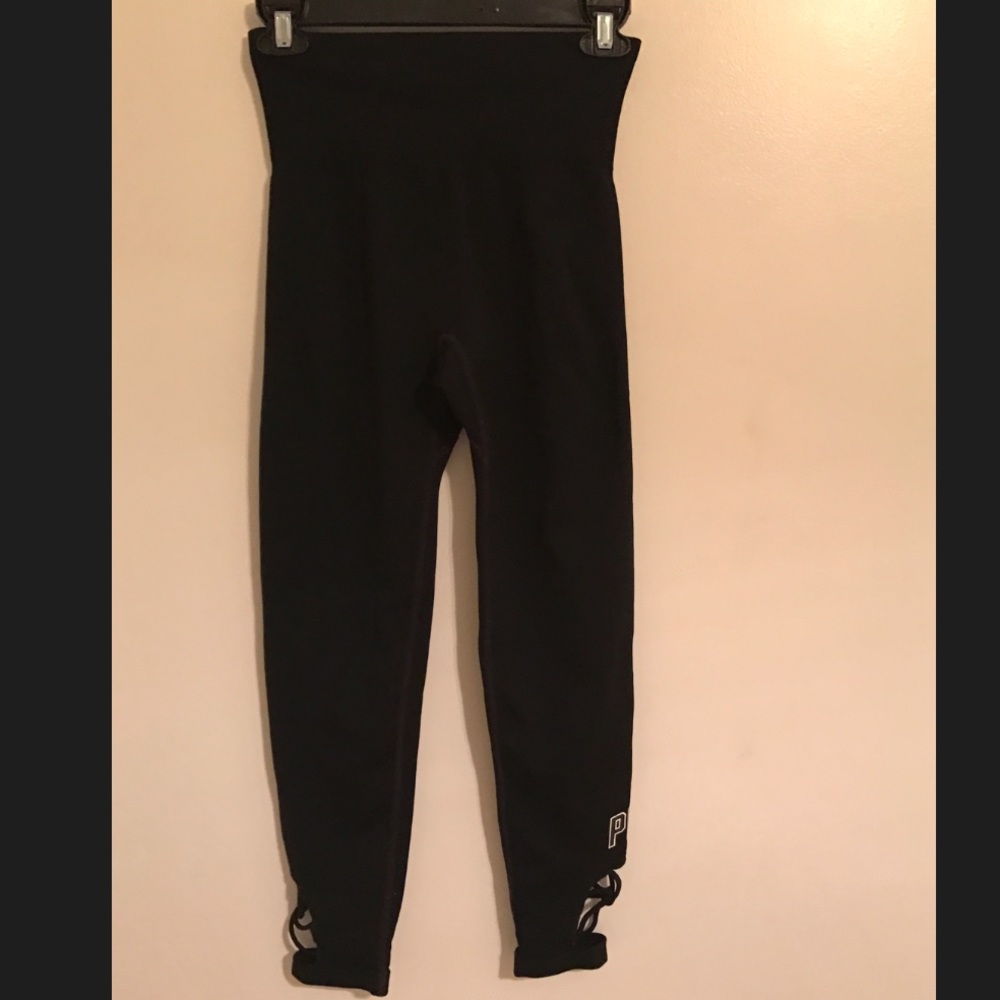 Small Victoria Secret PINK Leggings